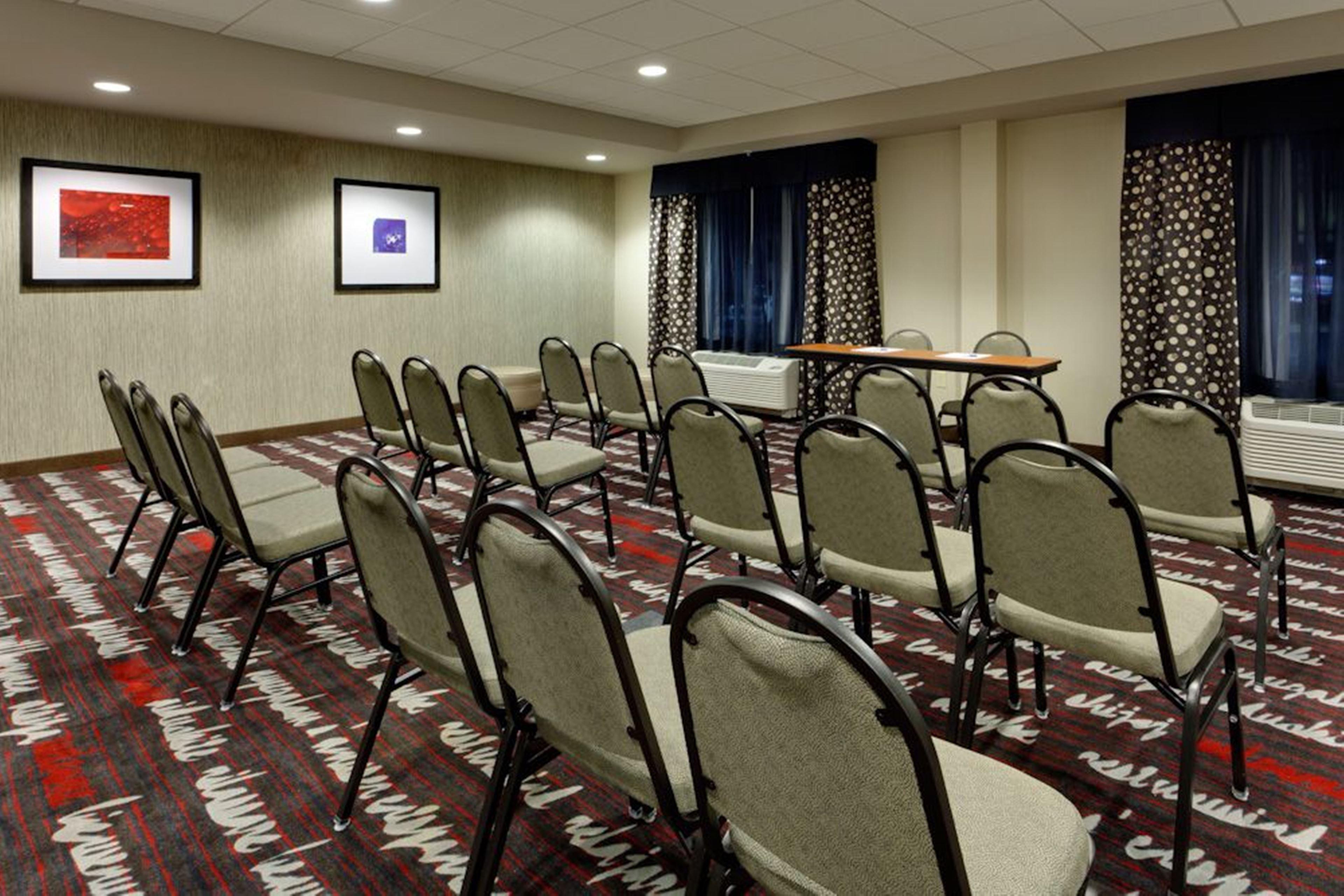 Holiday Inn Express & Suites Northeast By Ihg York Exterior foto